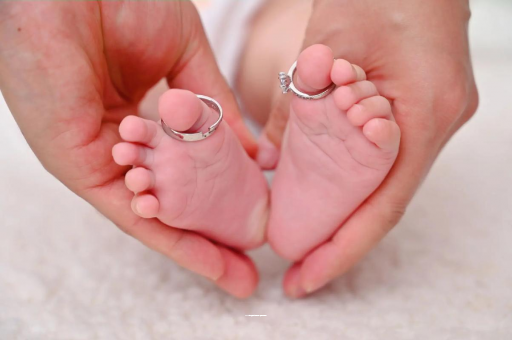 黄石怀孕小肚子酸酸的